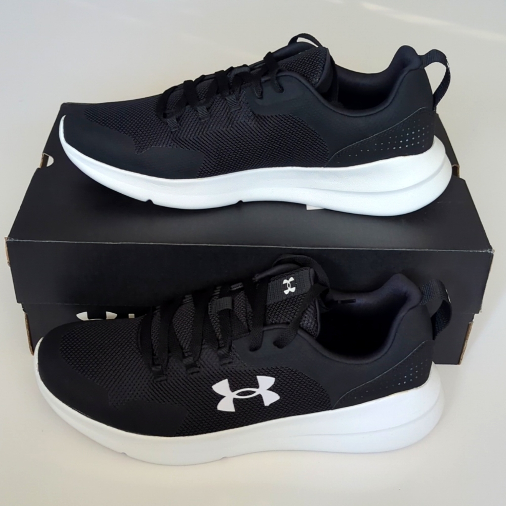 Under Armour Essential Men's Shoes